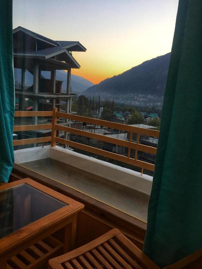 Hill Creste Manali Manāli Zewnętrze zdjęcie